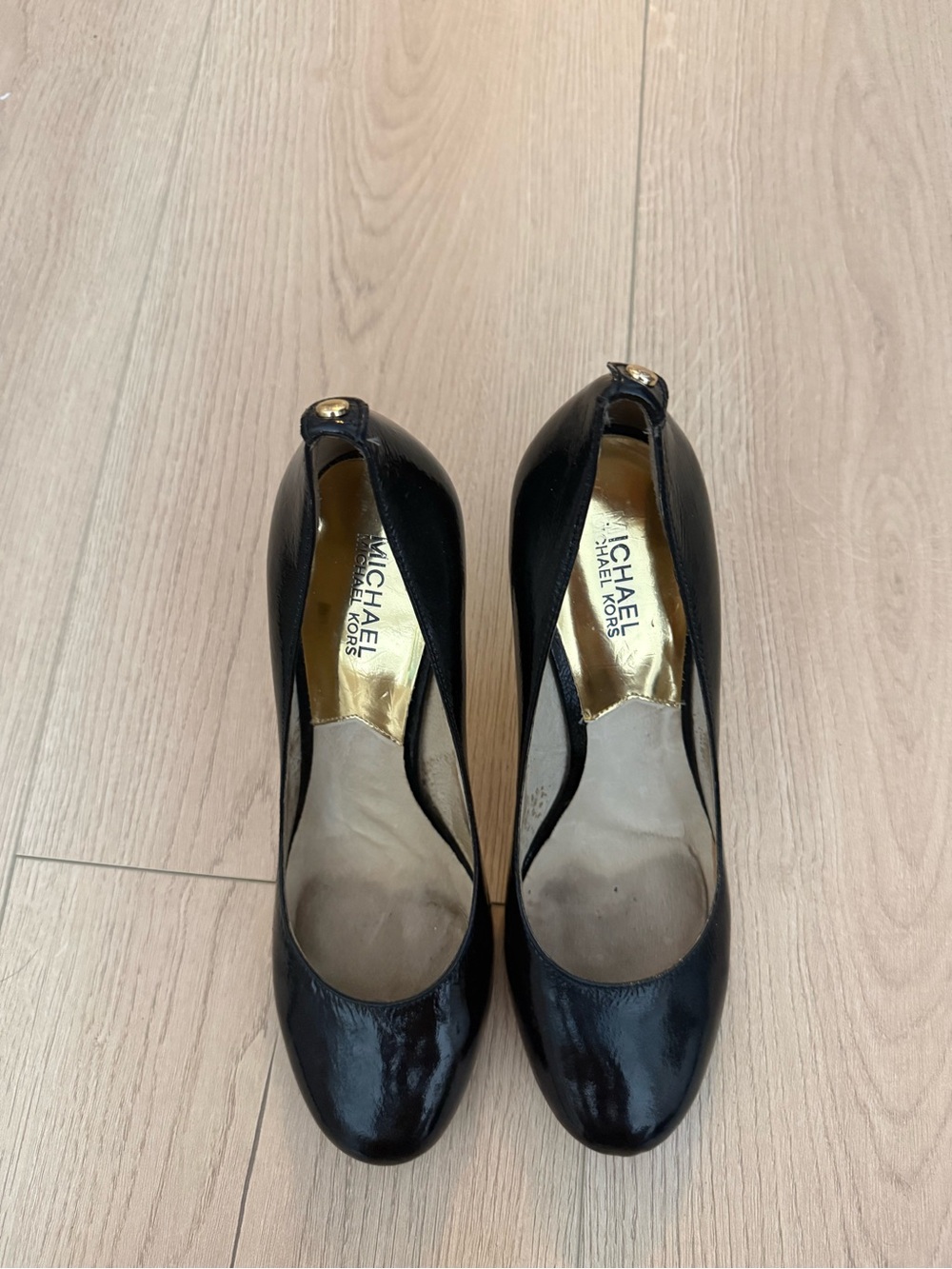 Michael Kors Black Patent Leather Stiletto Pumps